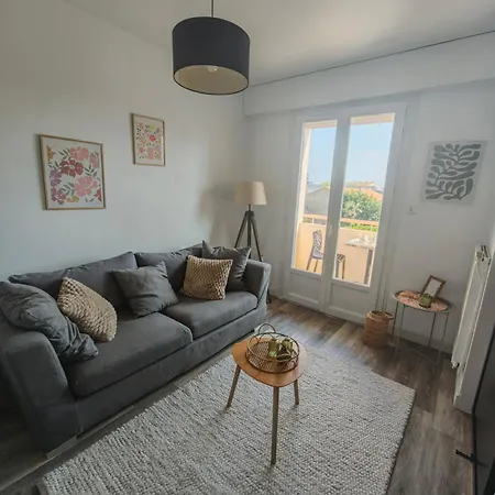 Le Rochefort, Quartier Arago, A 700m, 6 Pers Apartament *